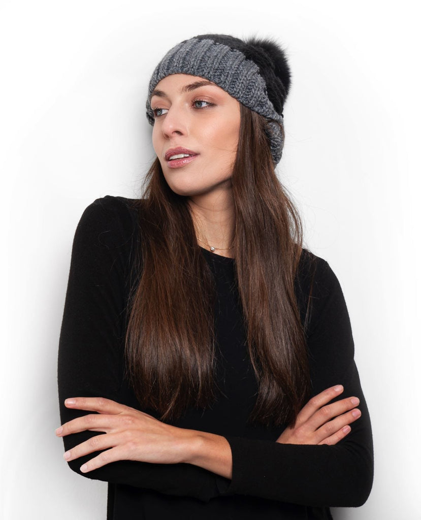 Cappellino con PonPon in Volpe Nero e Grigio - Elisabettapanerai