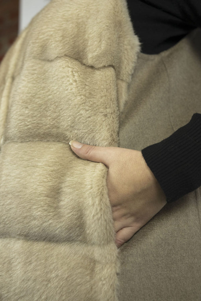 Gilet in Visone Beige - Elisabettapanerai